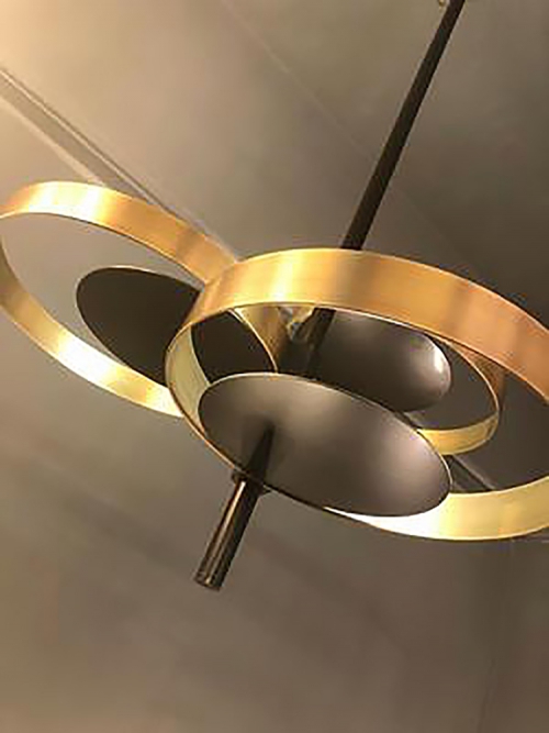 Avail Brass Round Suspension