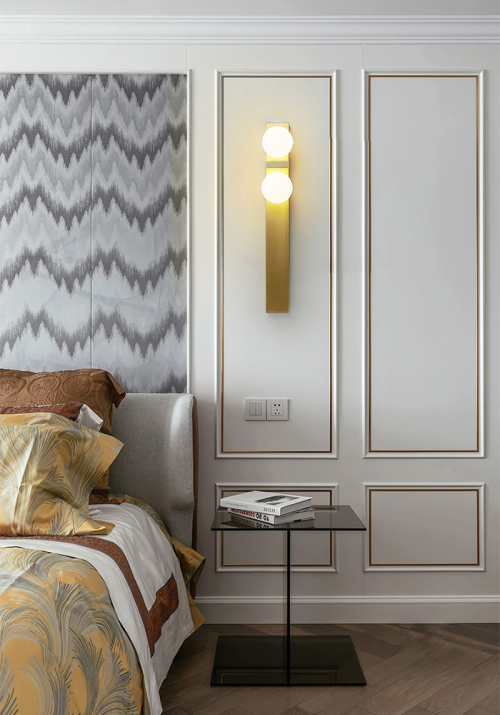 Louse Wall