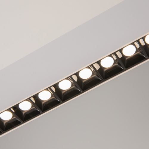 Maytoni P050PL-L40W4K