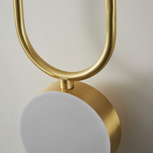 Temp Ronny Brass